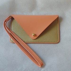 Minor history wristlet